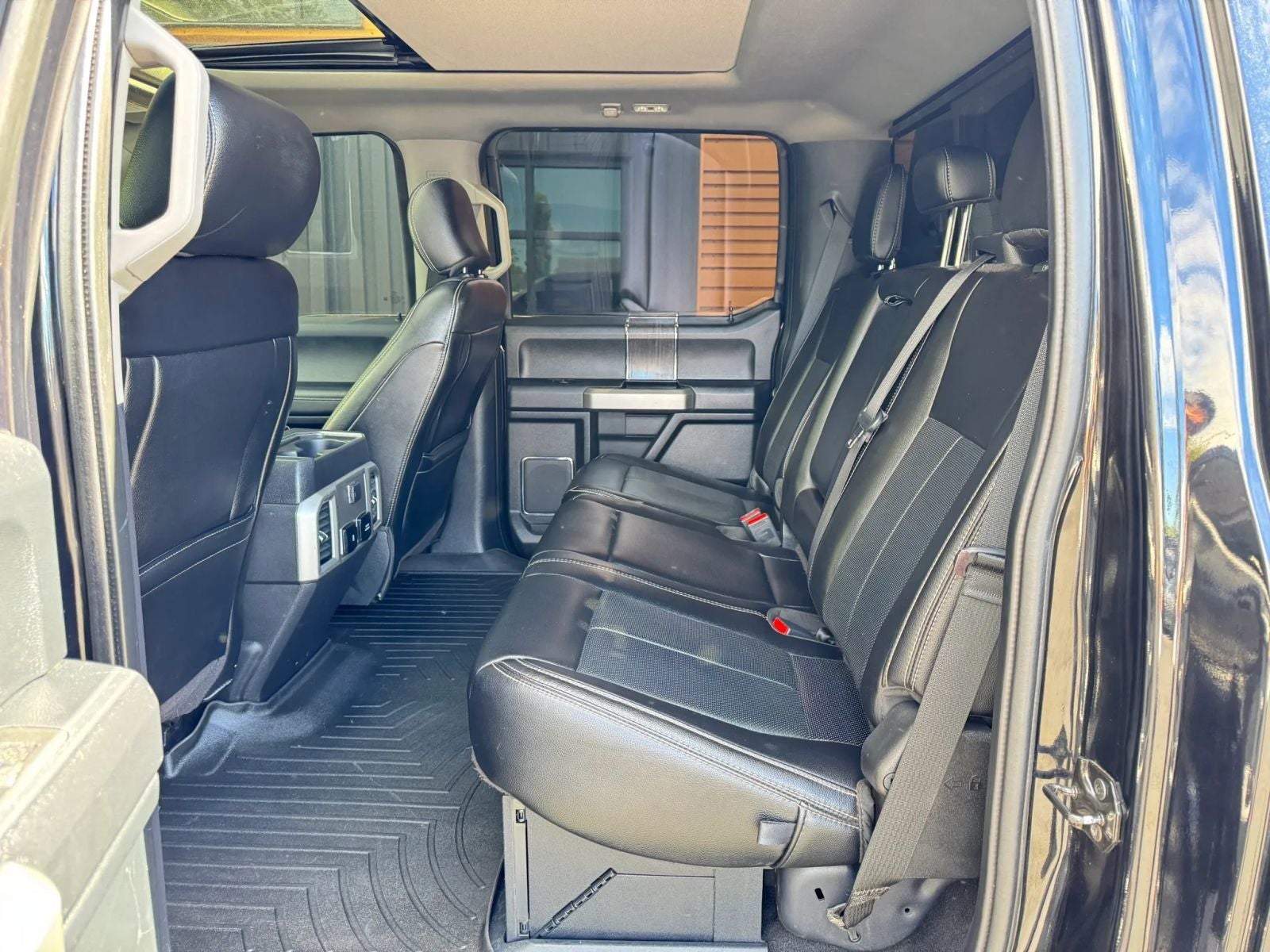 2020 Ford F-250SD Lariat