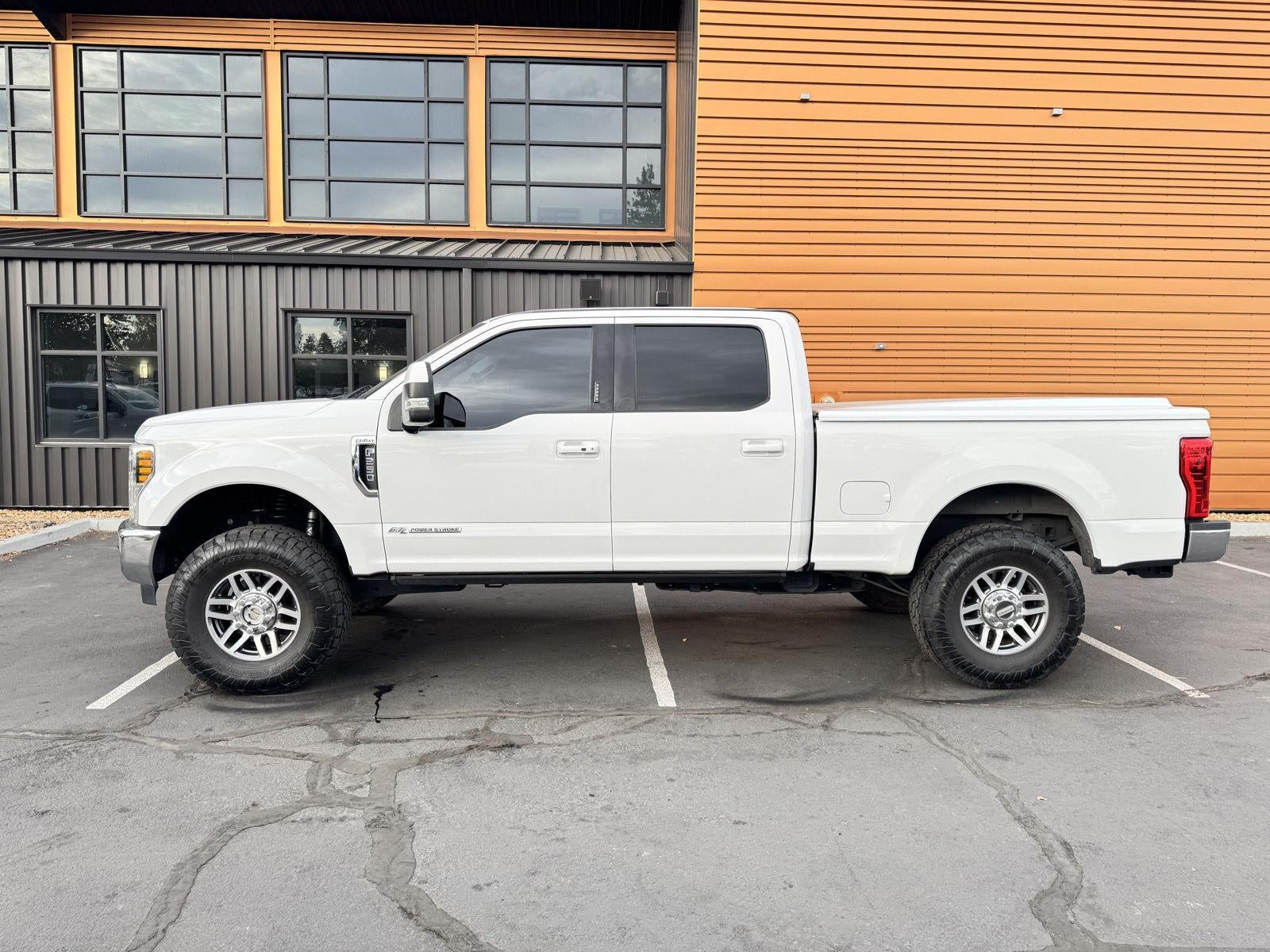 2019 Ford Super Duty F-250 Lariat