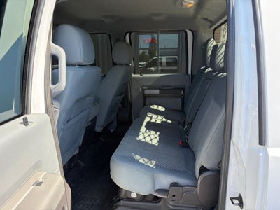 2015 Ford F350 Super Duty Crew Cab XLT Pickup 4D 8 ft