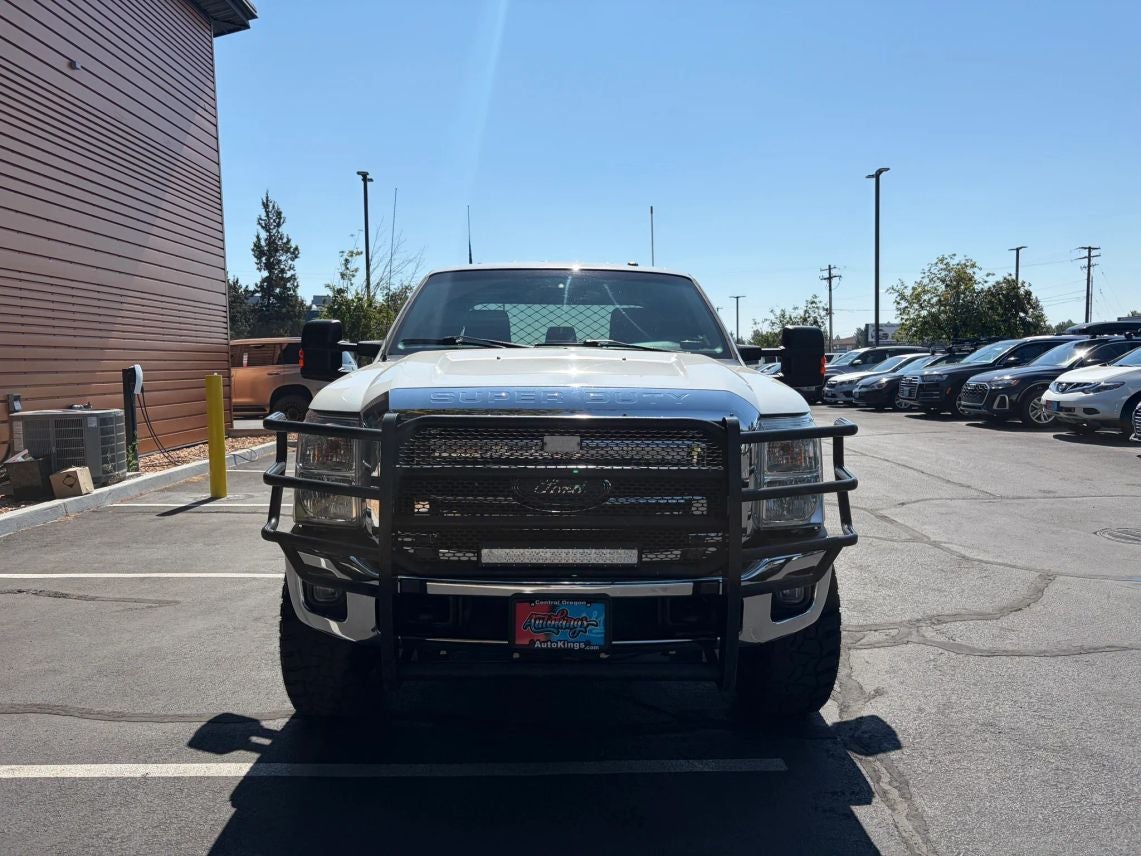 2015 Ford F350 Super Duty Crew Cab XLT Pickup 4D 8 ft