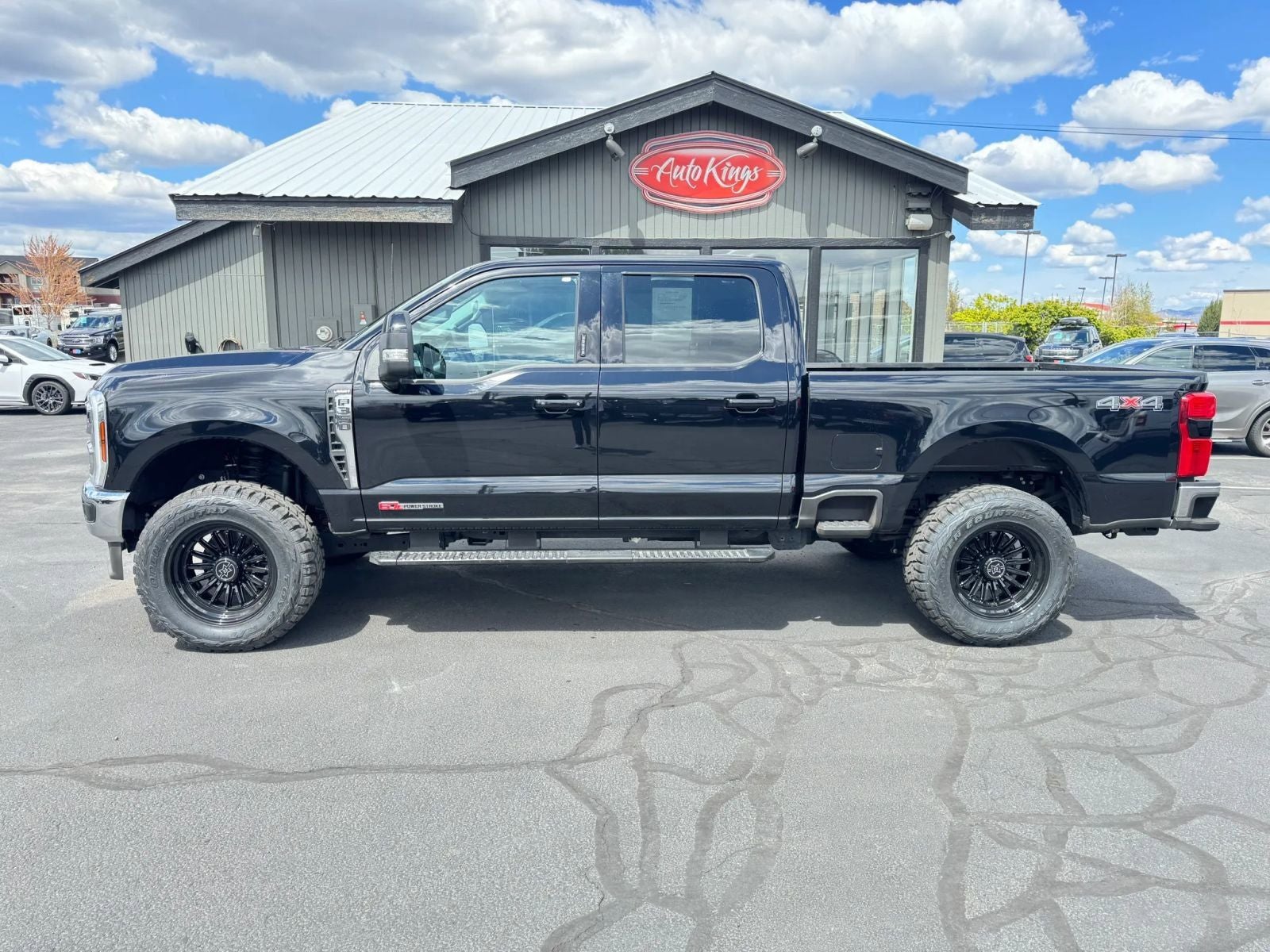 2024 Ford F-350SD Lariat