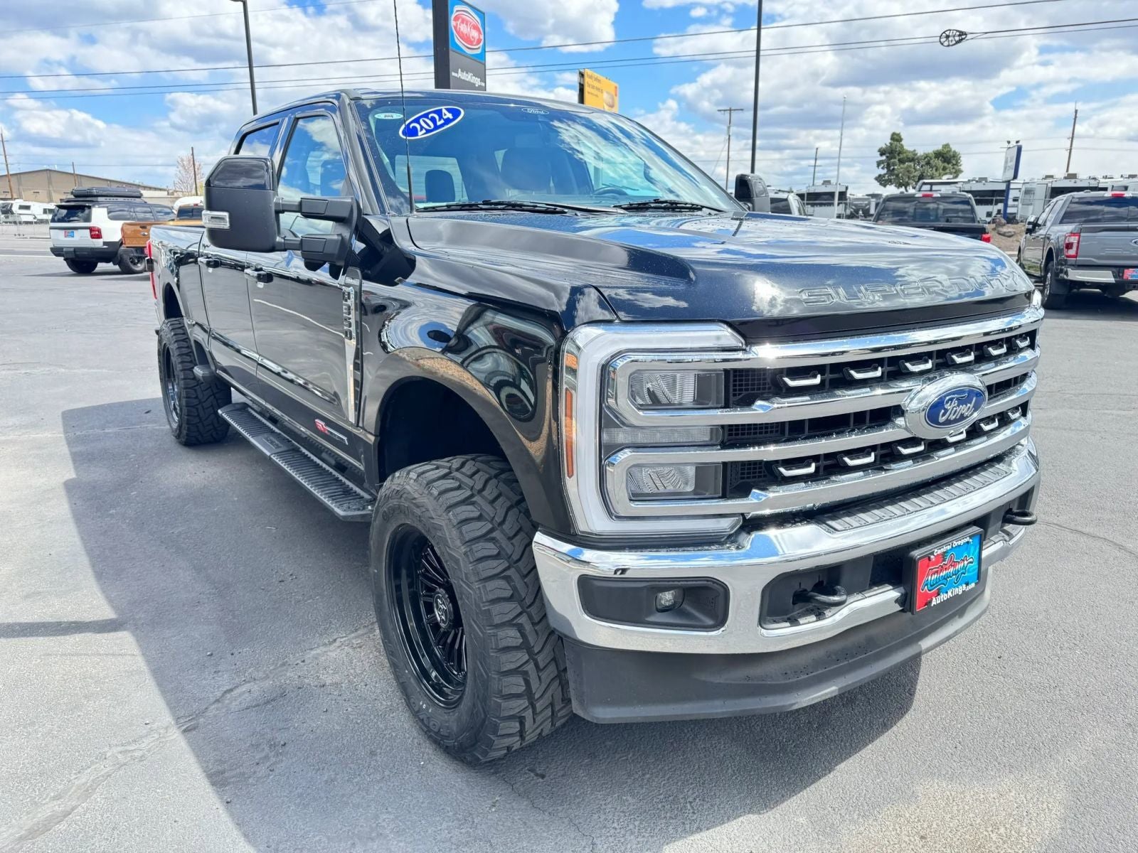 2024 Ford F-350SD Lariat