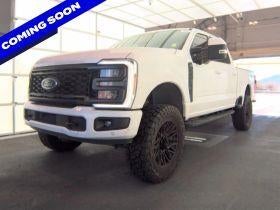2023 Ford Super Duty F-350 Lariat