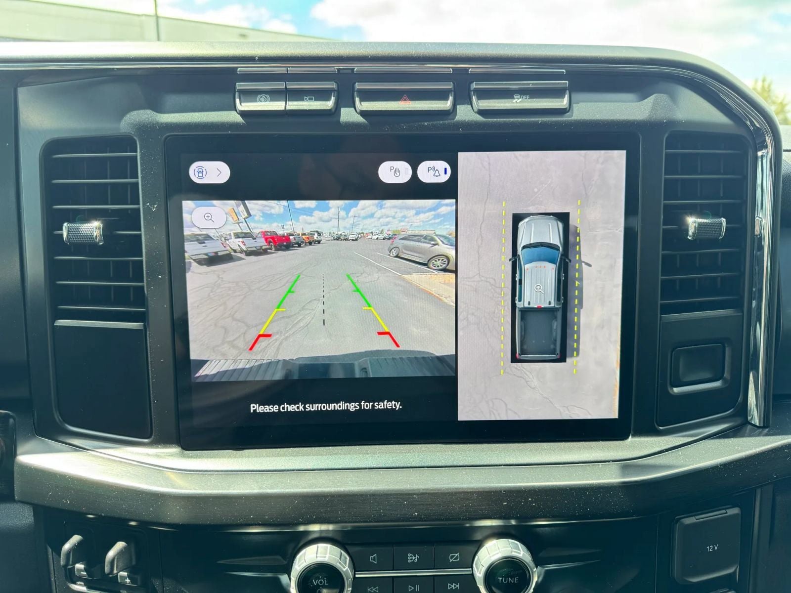 2024 Ford F-350SD Lariat