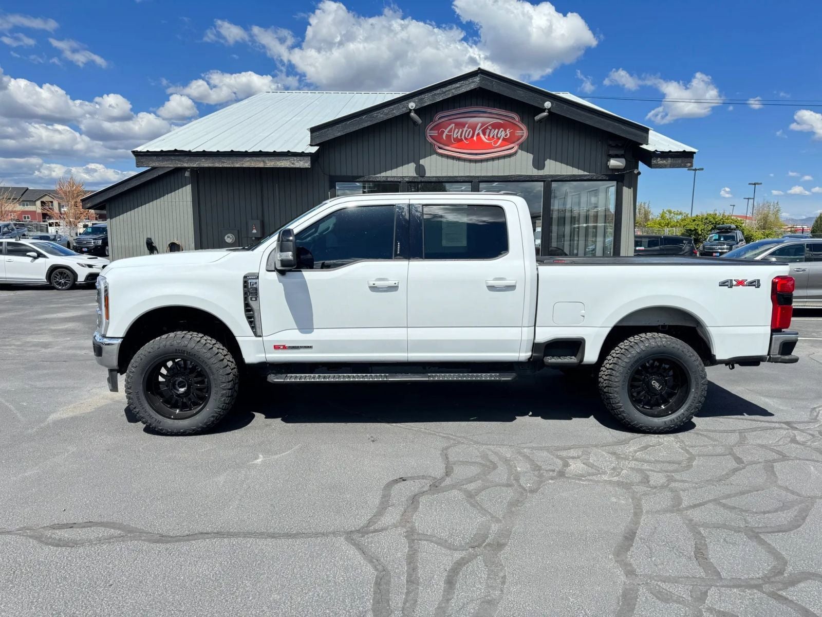 2024 Ford F-350SD Lariat