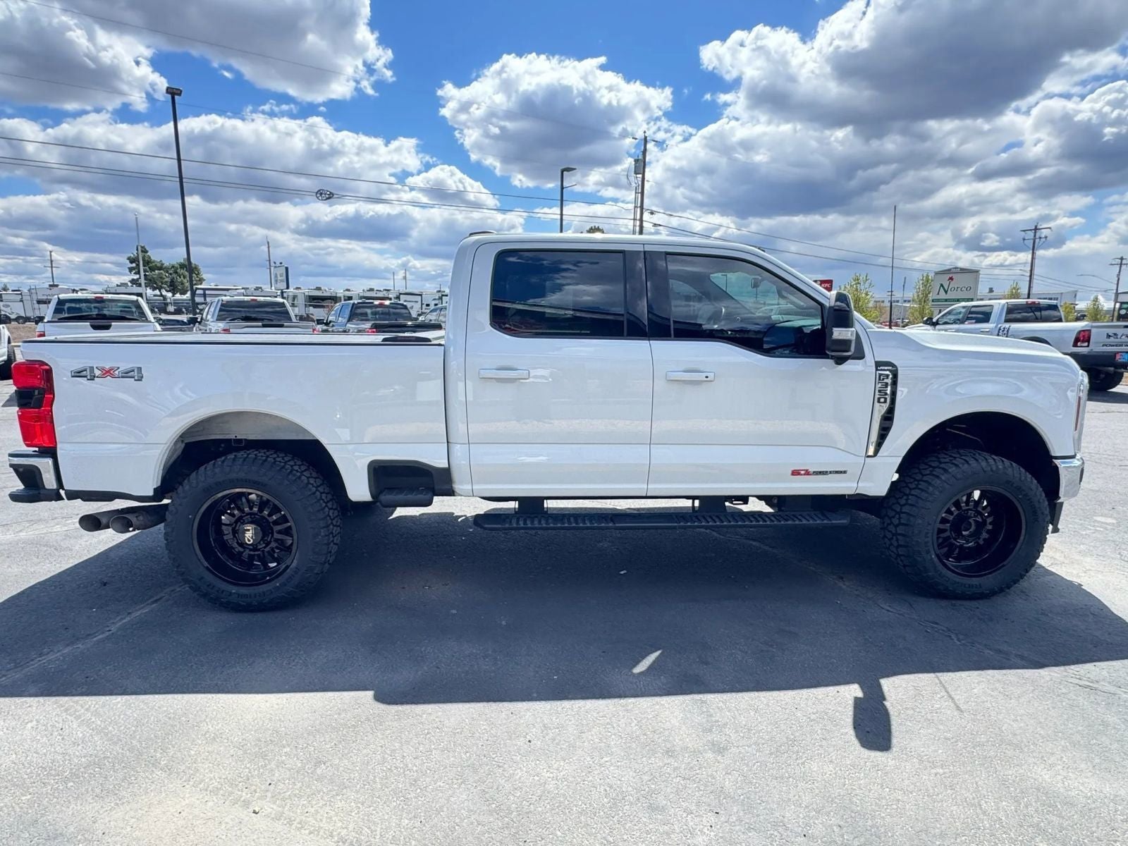 2024 Ford F-350SD Lariat
