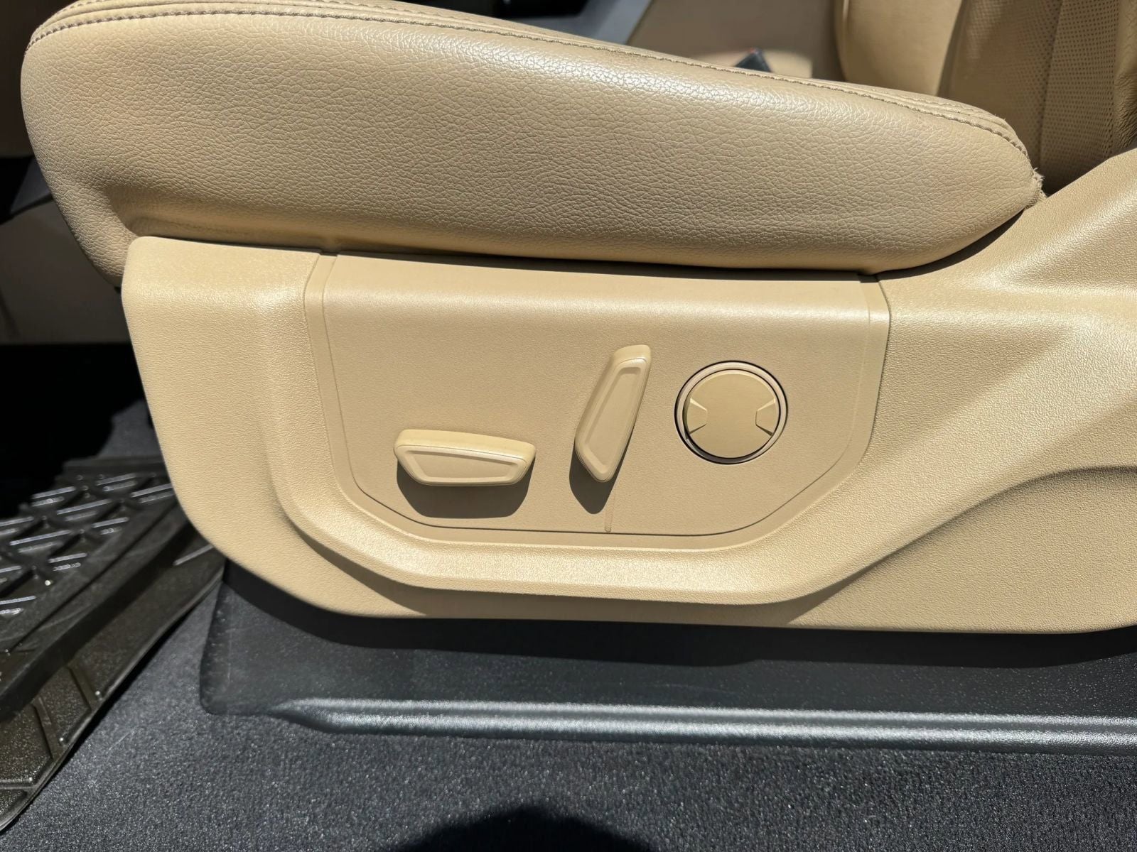 2020 Ford F-350SD Lariat