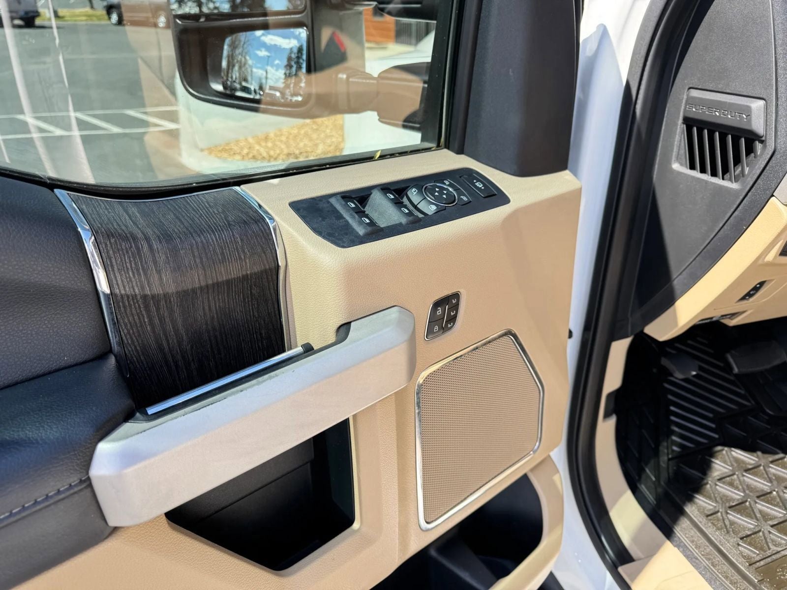 2020 Ford F-350SD Lariat