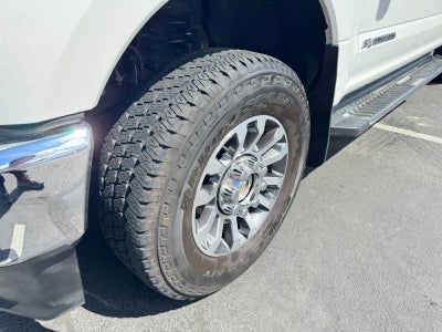 2020 Ford F-350SD Lariat