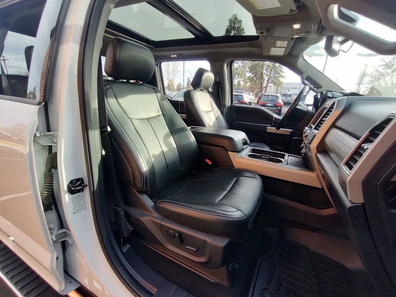 2021 Ford F-350SD Lariat