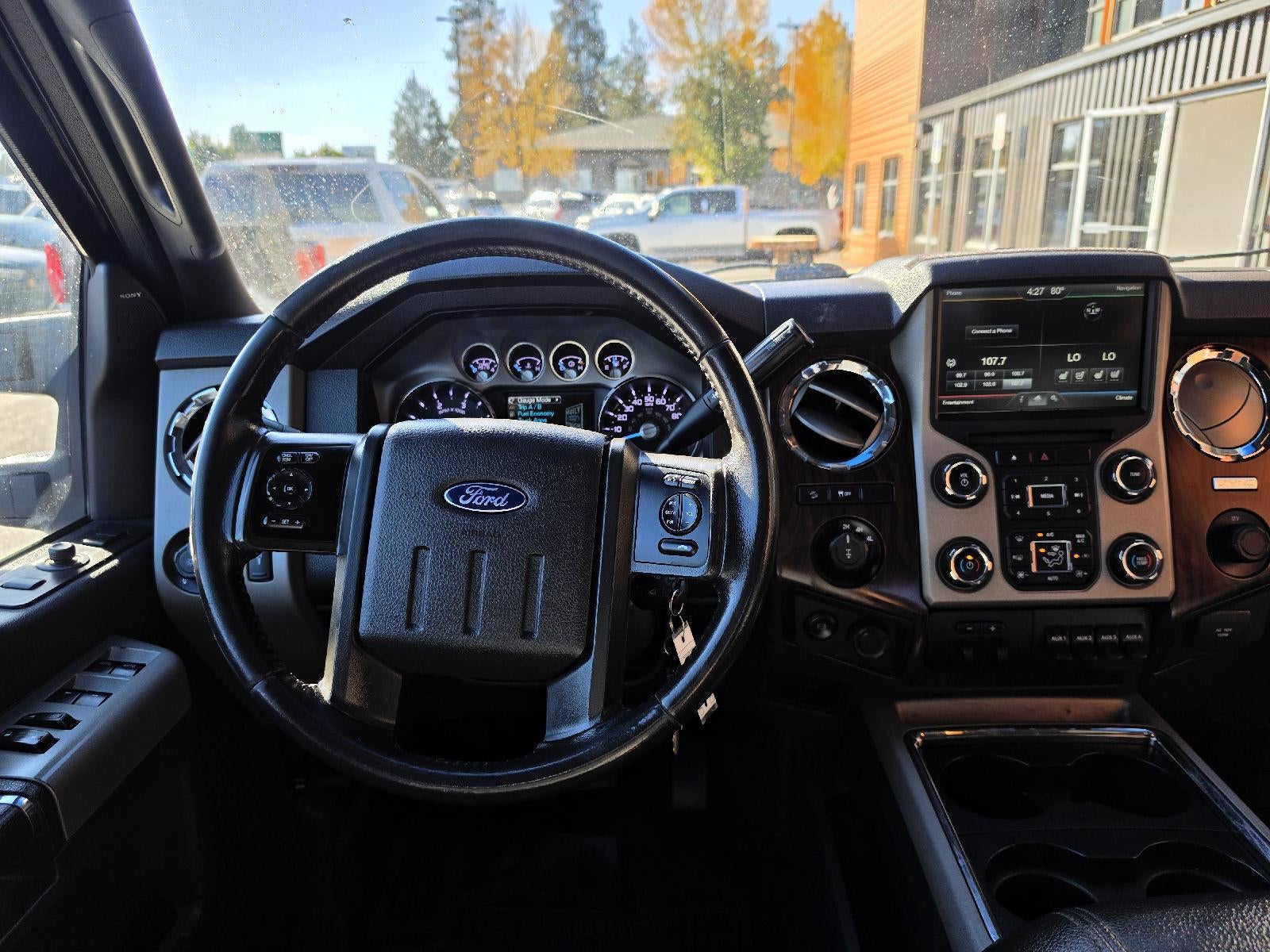 2015 Ford Super Duty F-350 SRW Lariat