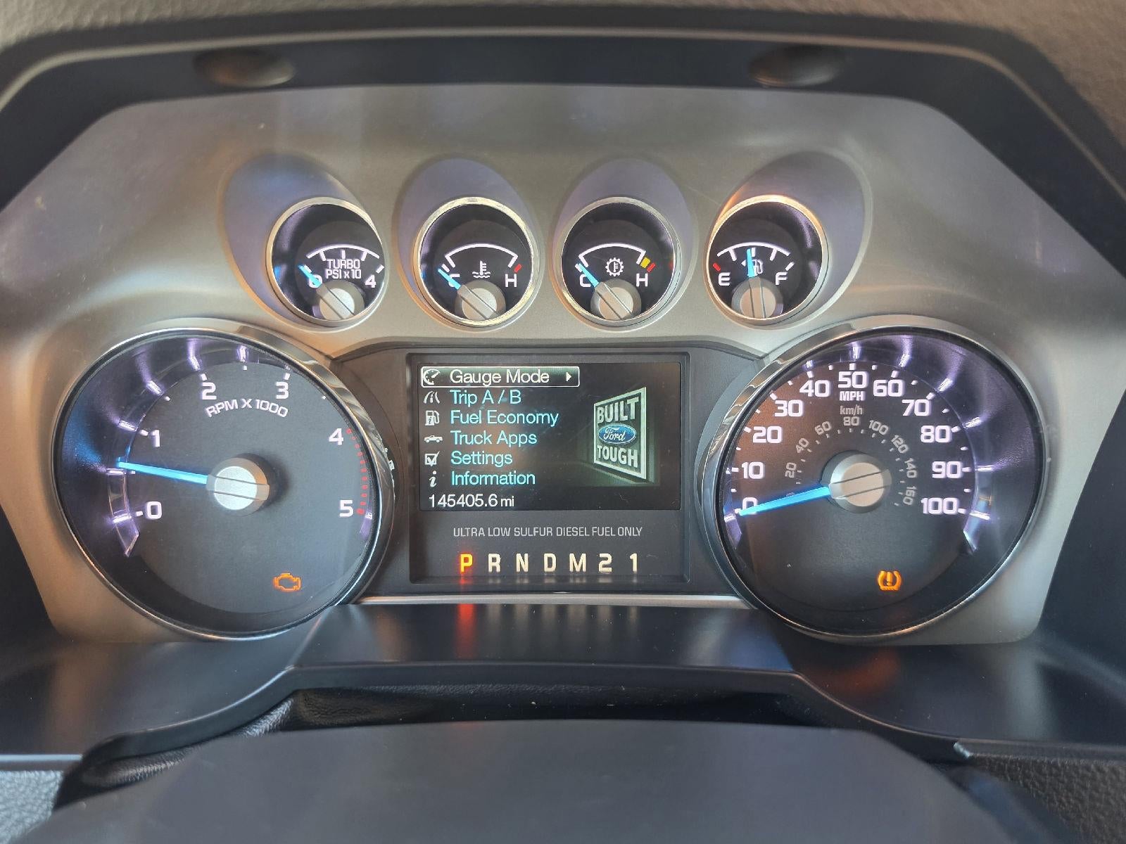 2015 Ford Super Duty F-350 SRW Lariat