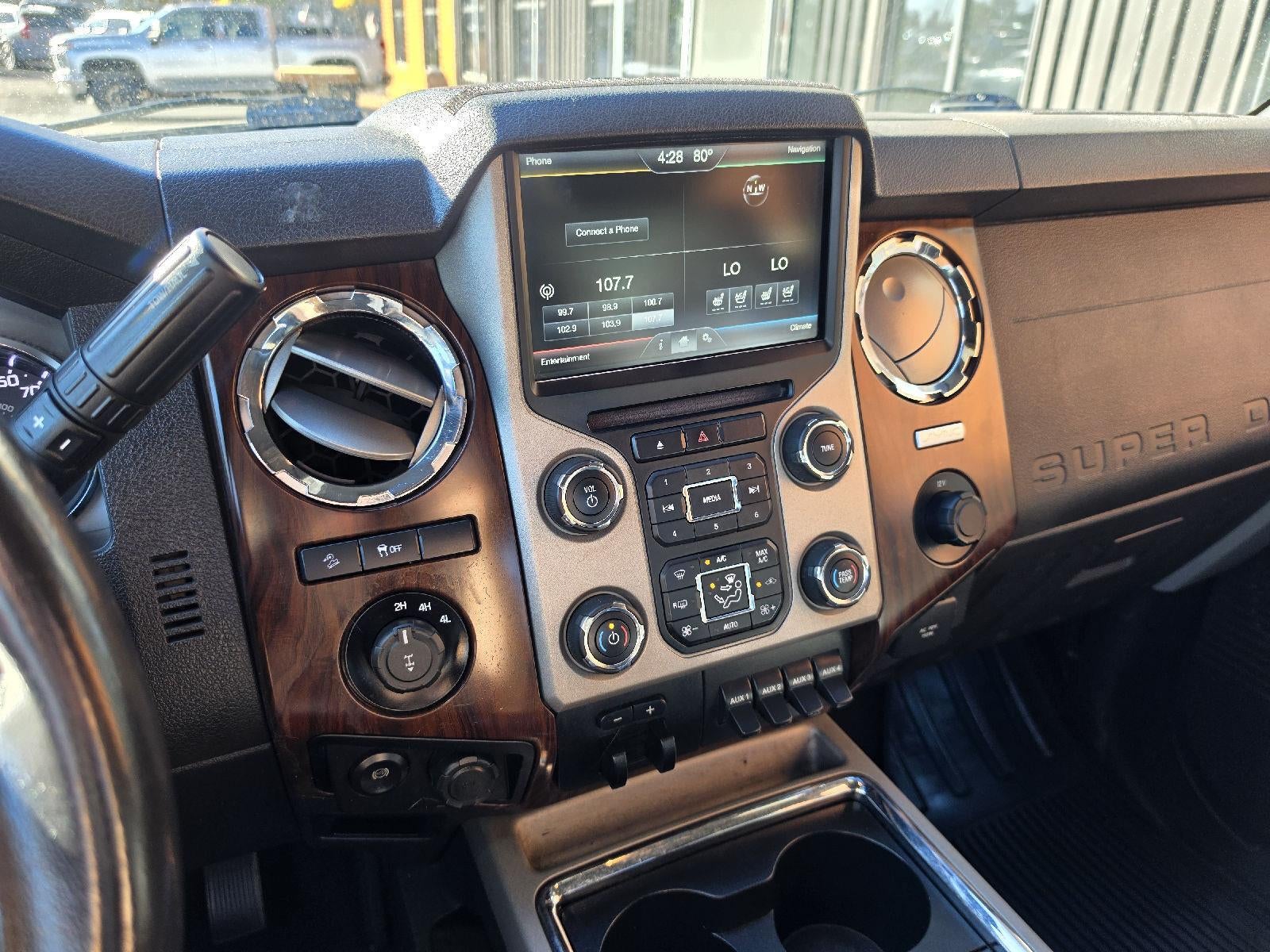 2015 Ford Super Duty F-350 SRW Lariat