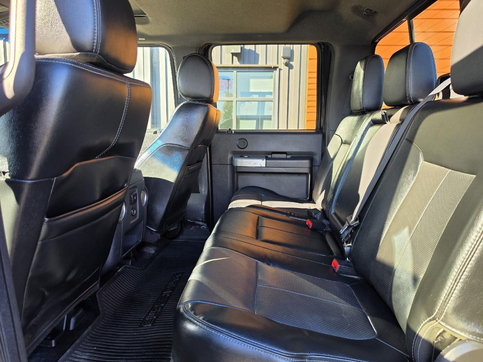 2015 Ford Super Duty F-350 SRW Lariat