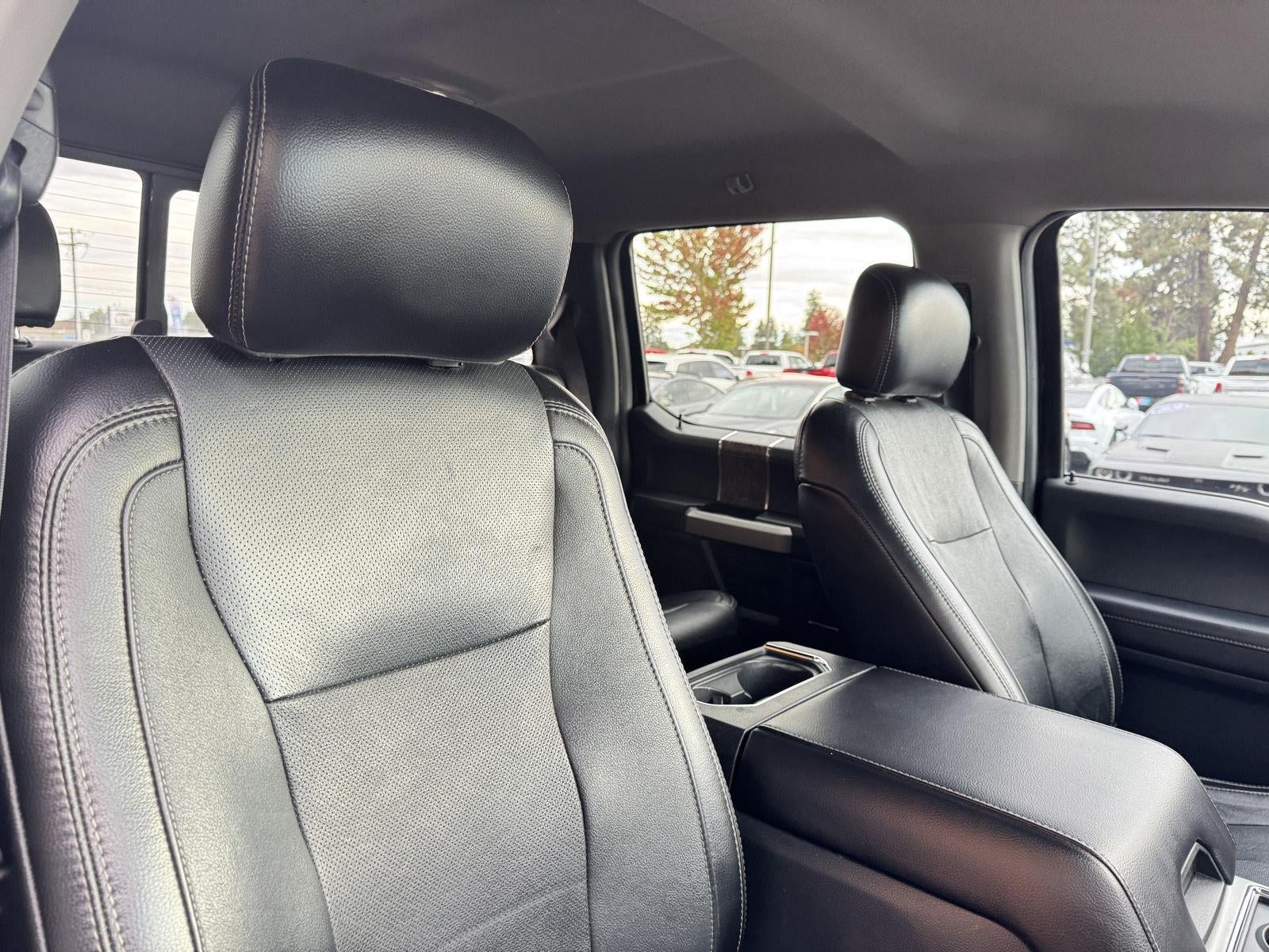 2017 Ford Super Duty F-350 Lariat