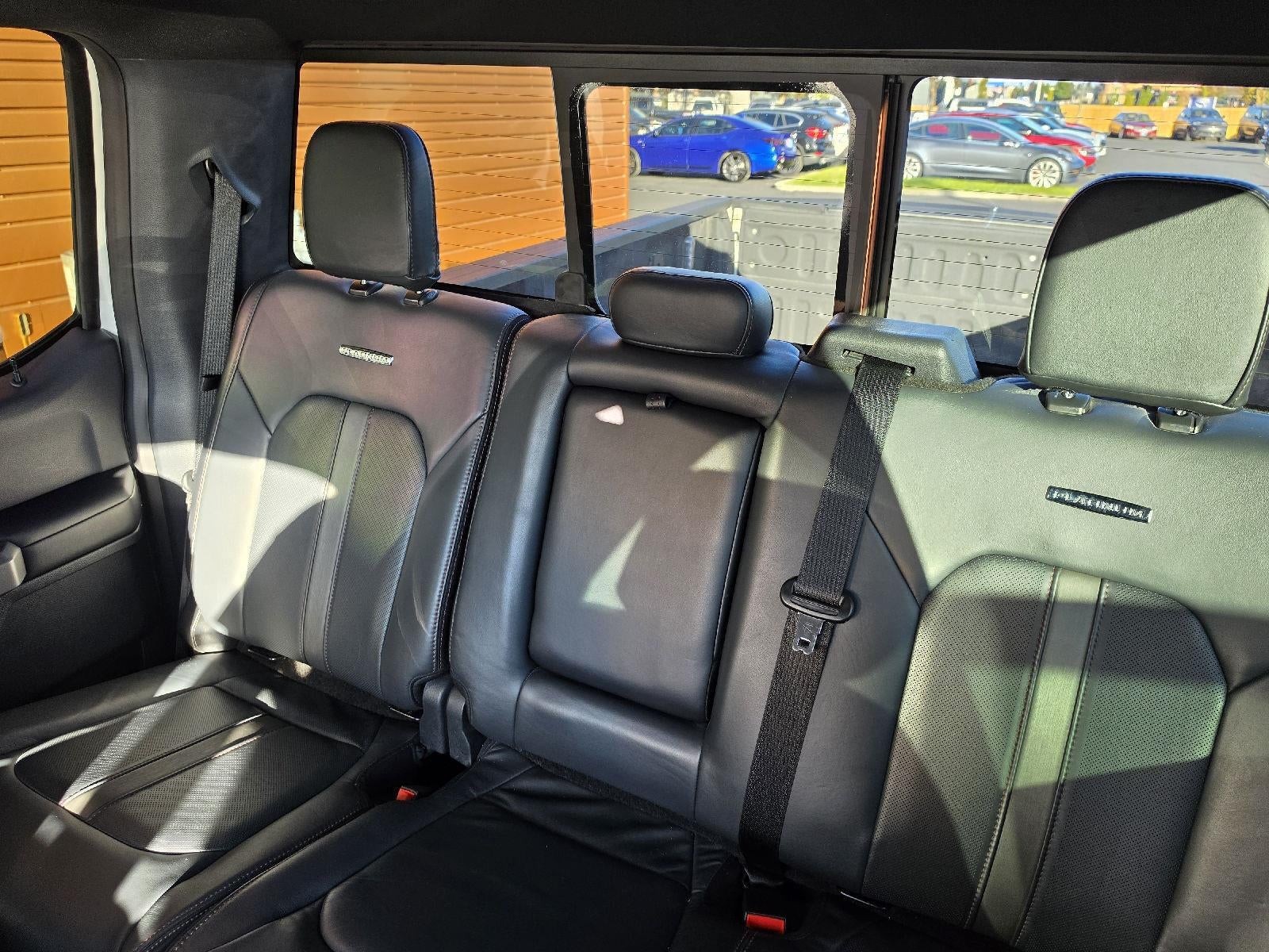 2022 Ford Super Duty F-350 Platinum