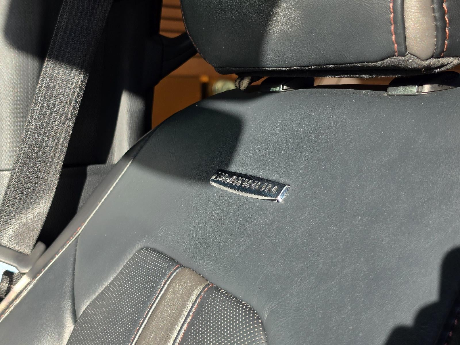 2022 Ford Super Duty F-350 Platinum