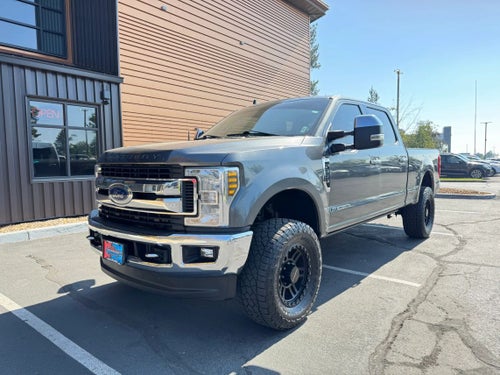 2019 Ford F350 Super Duty Crew Cab XLT Pickup 4D 6 3/4 ft