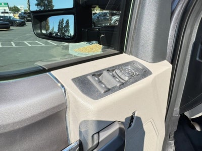 2019 Ford F350 Super Duty Crew Cab XLT Pickup 4D 6 3/4 ft