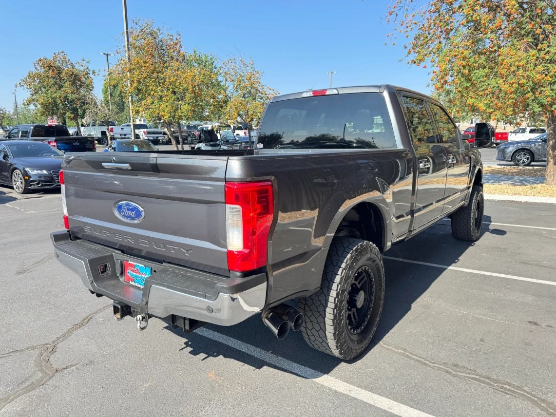 2019 Ford F350 Super Duty Crew Cab XLT Pickup 4D 6 3/4 ft