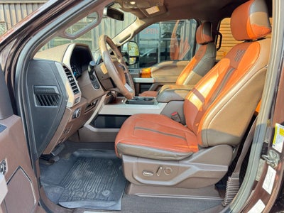 2019 Ford F350 Super Duty Crew Cab King Ranch Pickup 4D 6 3/4 ft