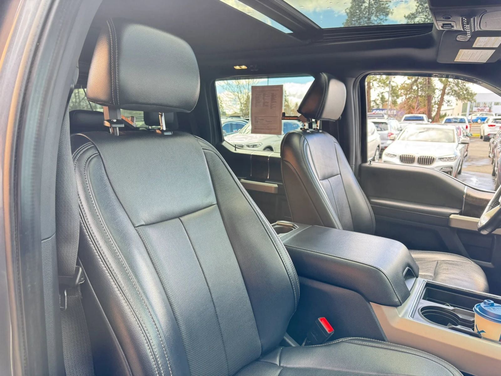 2022 Ford F-350SD Lariat