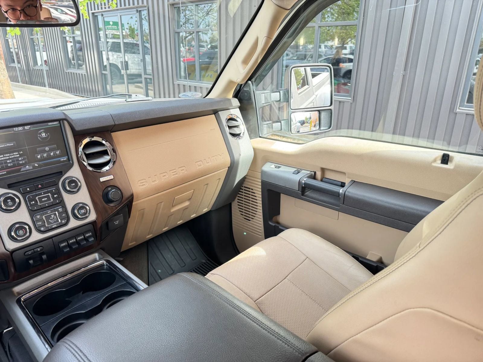 2016 Ford F-350SD Lariat DRW