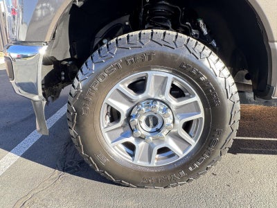 2023 Ford Super Duty F-350 Lariat
