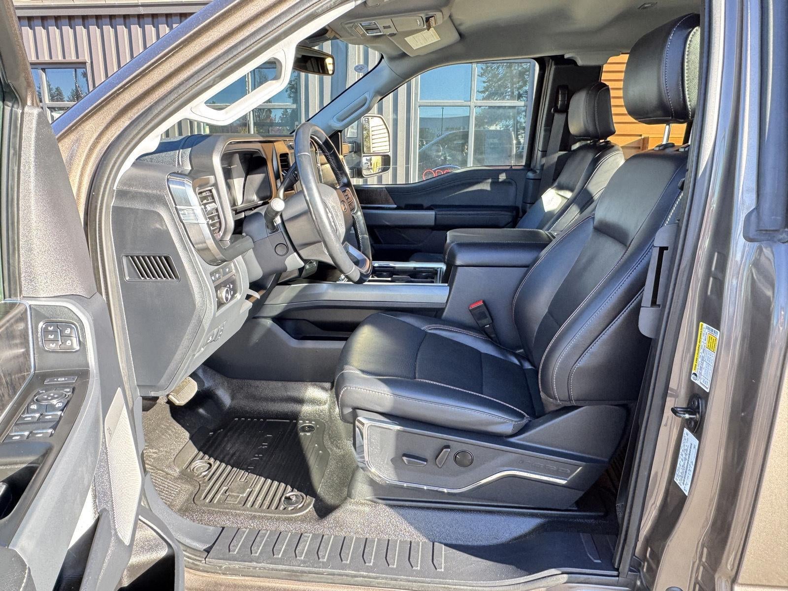 2023 Ford Super Duty F-350 Lariat