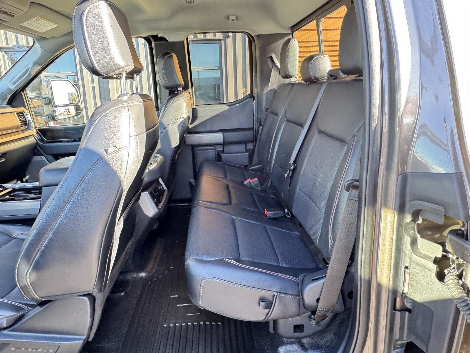 2023 Ford Super Duty F-350 Lariat