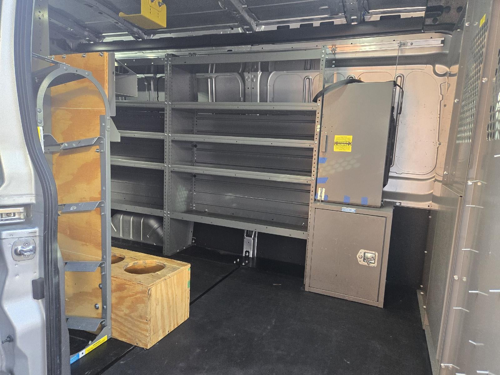 2023 Ford E-Transit 350
