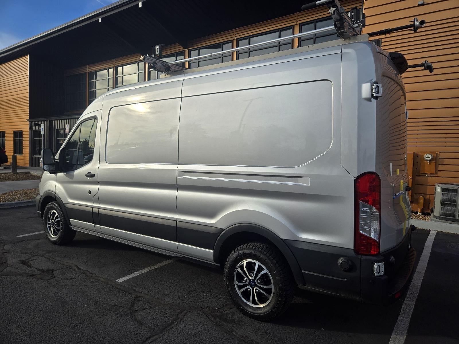 2023 Ford E-Transit 350