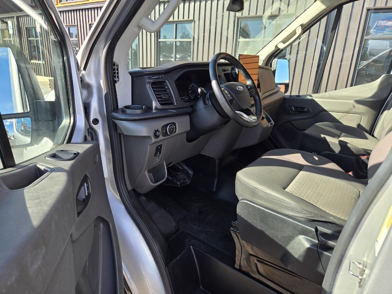 2022 Ford E-Transit 350