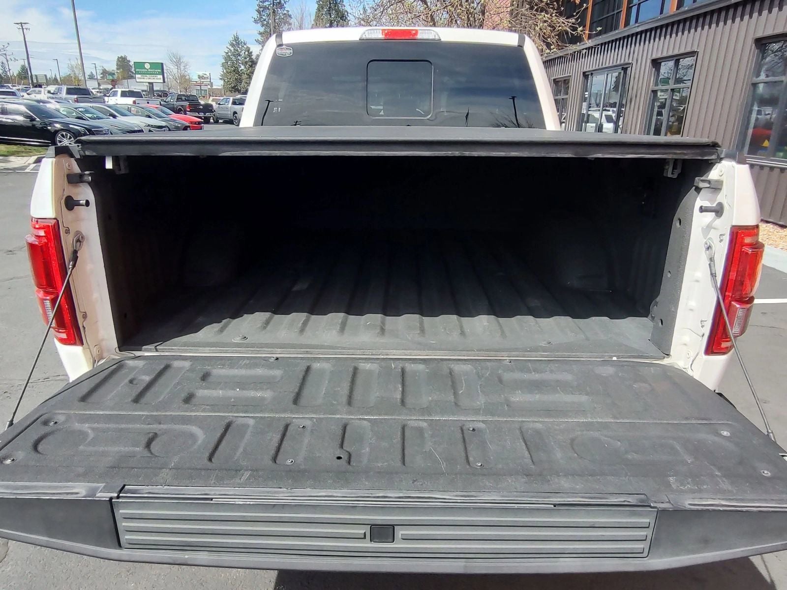 2016 Ford F-150 Platinum