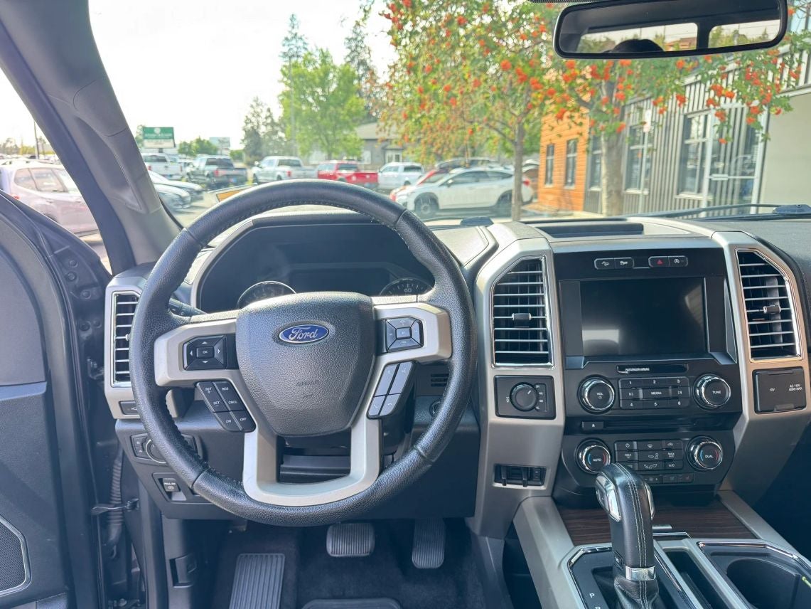 2016 Ford F150 Super Cab Lariat Pickup 4D 6 1/2 ft