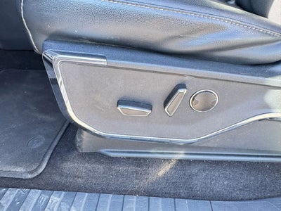 2022 Ford F150 SuperCrew Cab Lariat Pickup 4D 6 1/2 ft