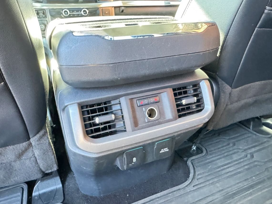 2022 Ford F150 SuperCrew Cab Lariat Pickup 4D 6 1/2 ft