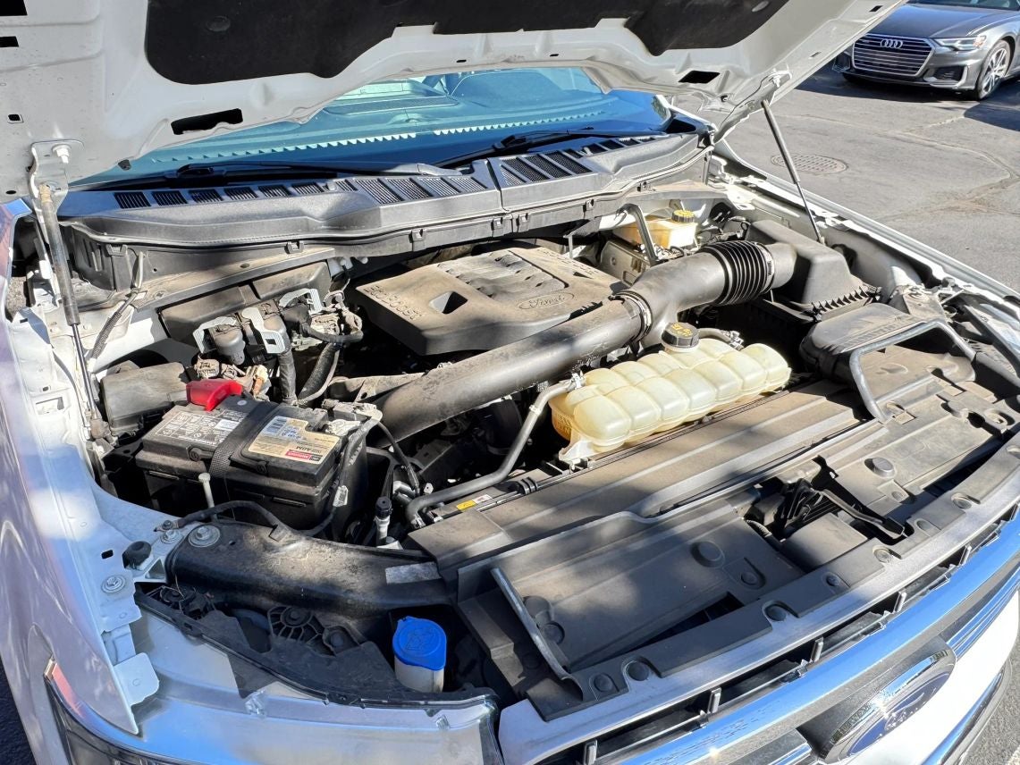 2022 Ford F150 SuperCrew Cab Lariat Pickup 4D 6 1/2 ft