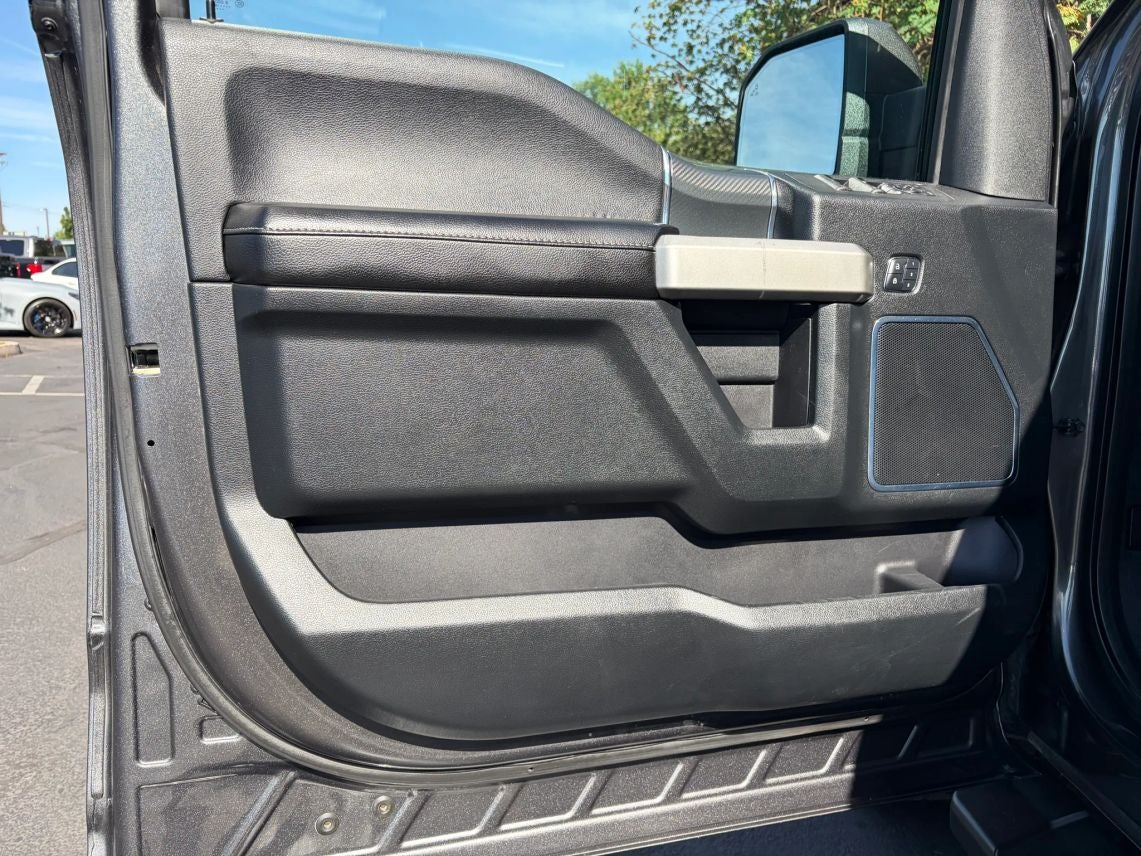 2018 Ford F150 SuperCrew Cab Lariat Pickup 4D 6 1/2 ft