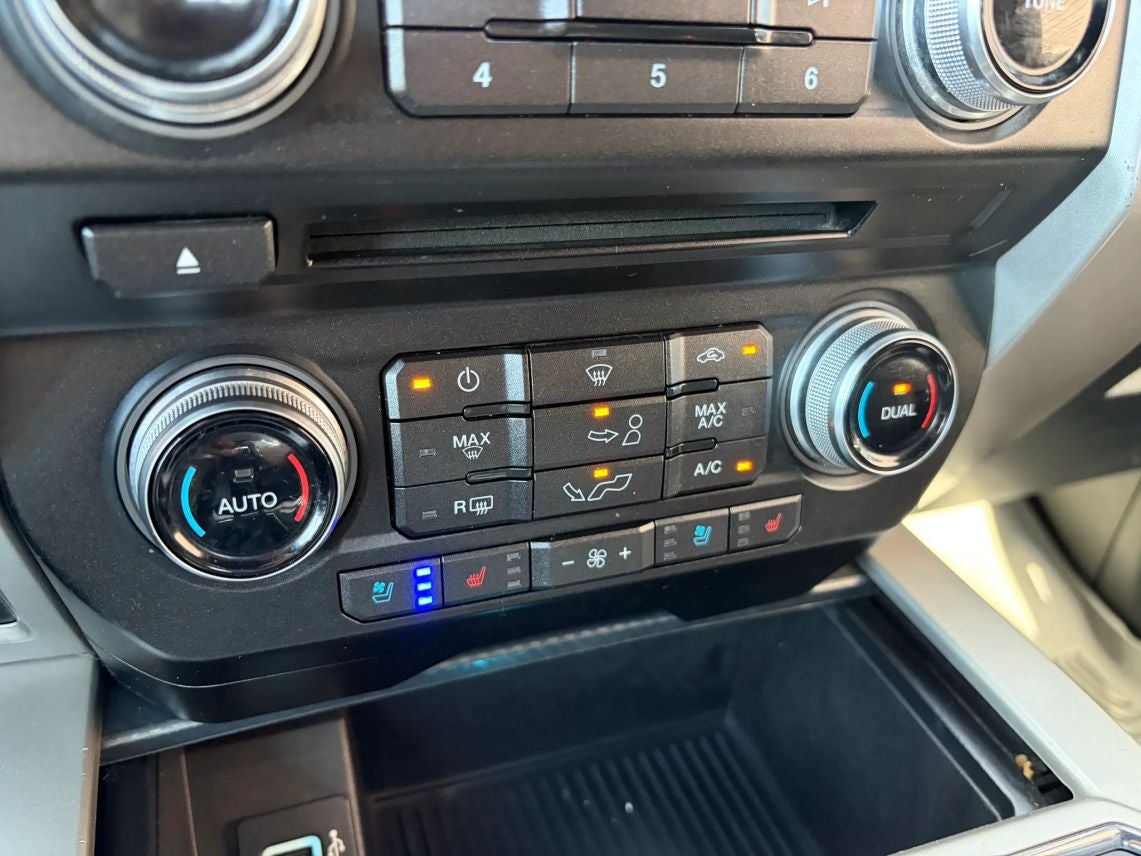 2018 Ford F150 SuperCrew Cab Lariat Pickup 4D 6 1/2 ft