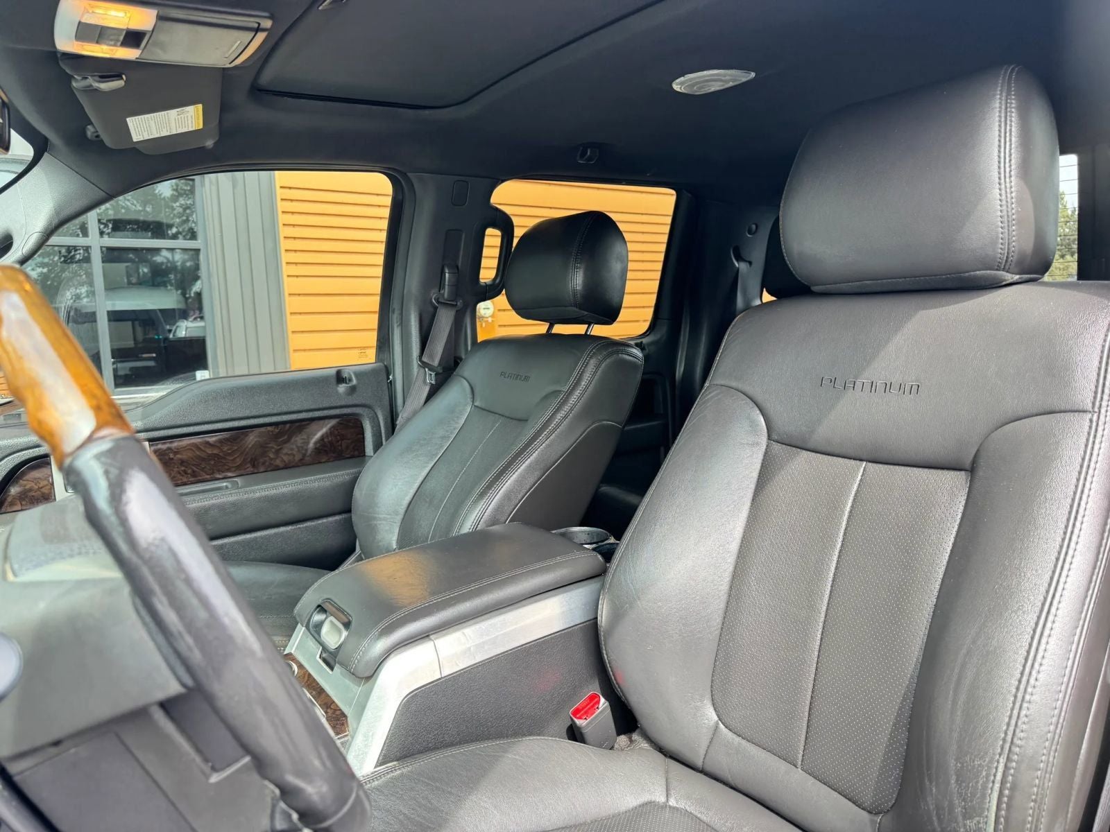2014 Ford F-150 Platinum