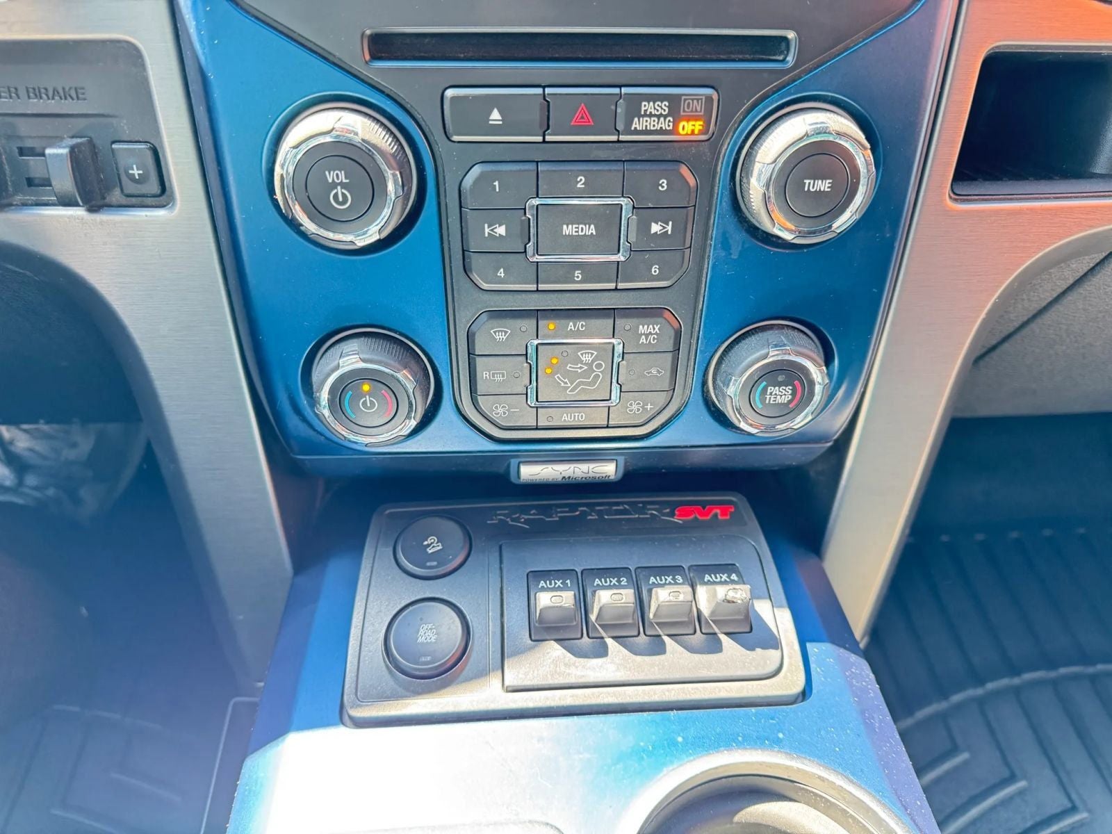 2014 Ford F-150 SVT Raptor