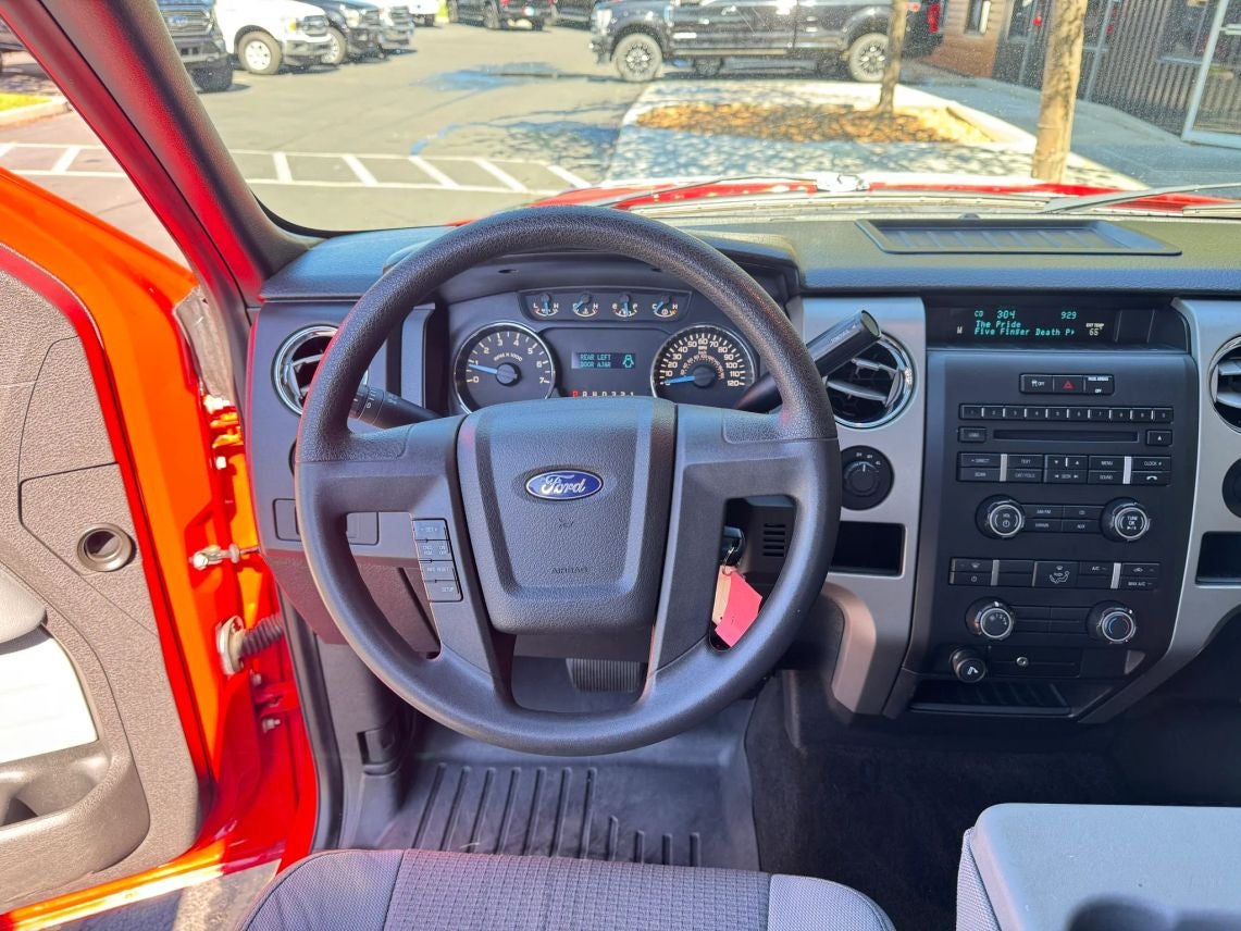 2011 Ford F150 Super Cab XLT Pickup 4D 6 1/2 ft