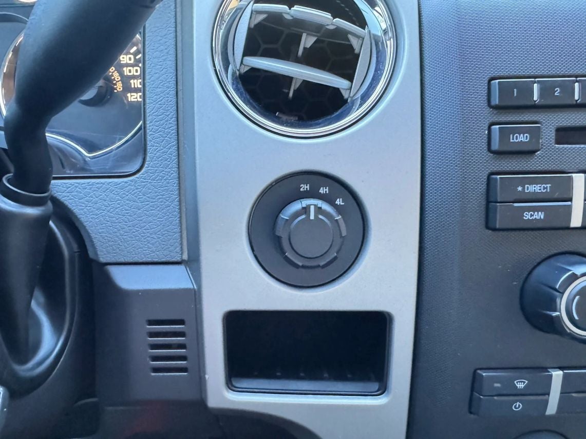 2011 Ford F150 Super Cab XLT Pickup 4D 6 1/2 ft