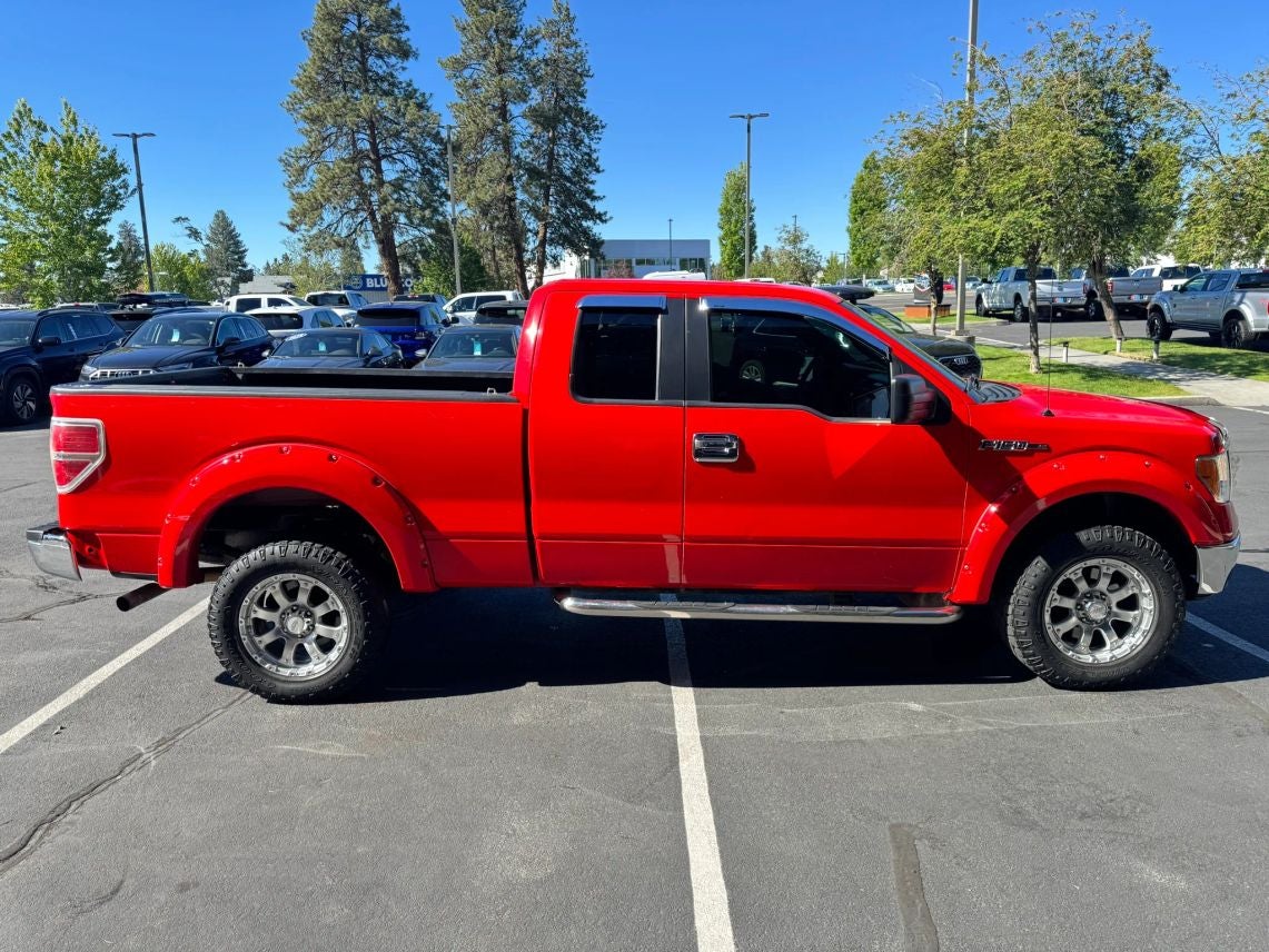 2011 Ford F150 Super Cab XLT Pickup 4D 6 1/2 ft