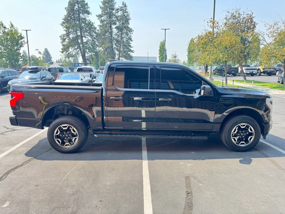 2023 Ford F150 Lightning XLT Pickup 4D 5 1/2 ft
