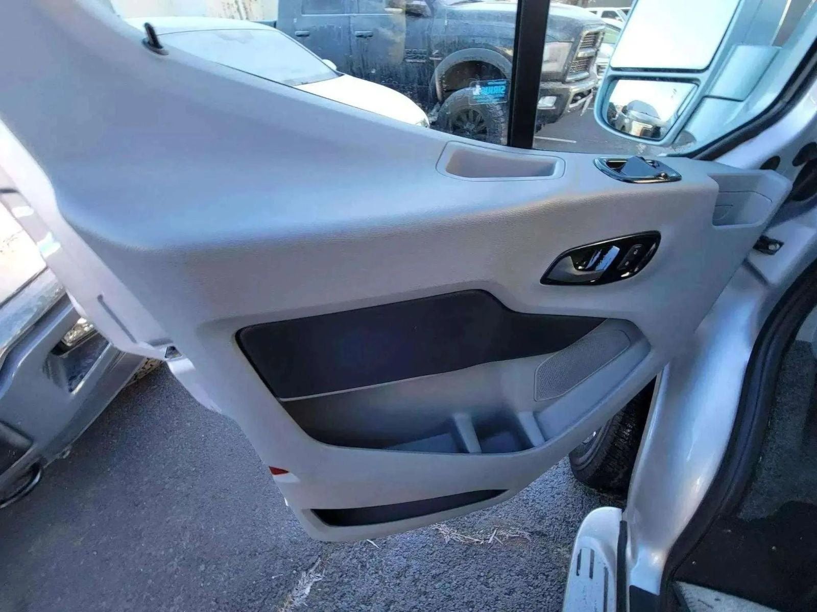 2017 Ford Transit-150 Base