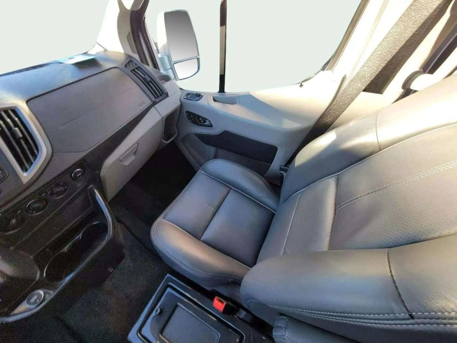 2017 Ford Transit-150 Base