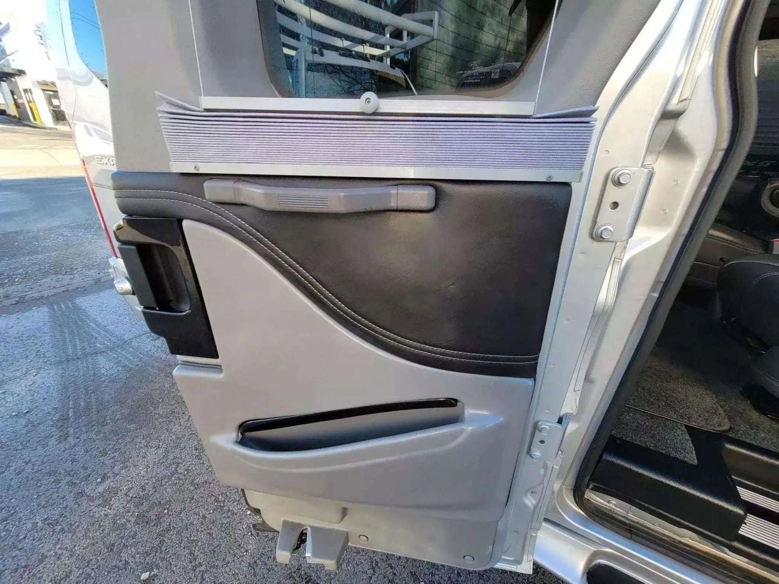 2017 Ford Transit-150 Base