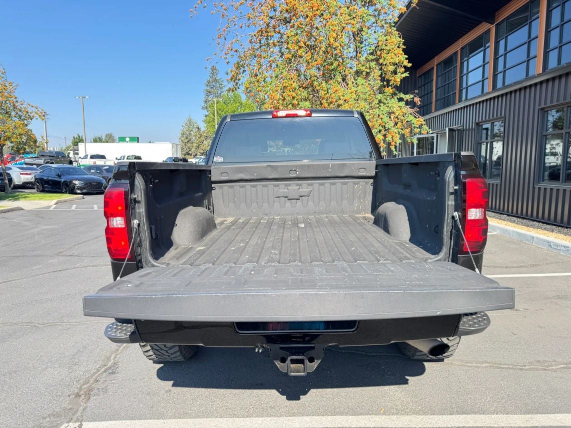 2016 Chevrolet Silverado 2500 HD Crew Cab LT Pickup 4D 6 1/2 ft